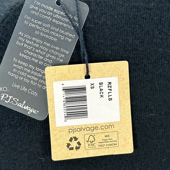 PJ Salvage Long Sleeve Crew Neck Majestically Purrrfect Lounge Sleep Top - Black - Picture 6 of 10